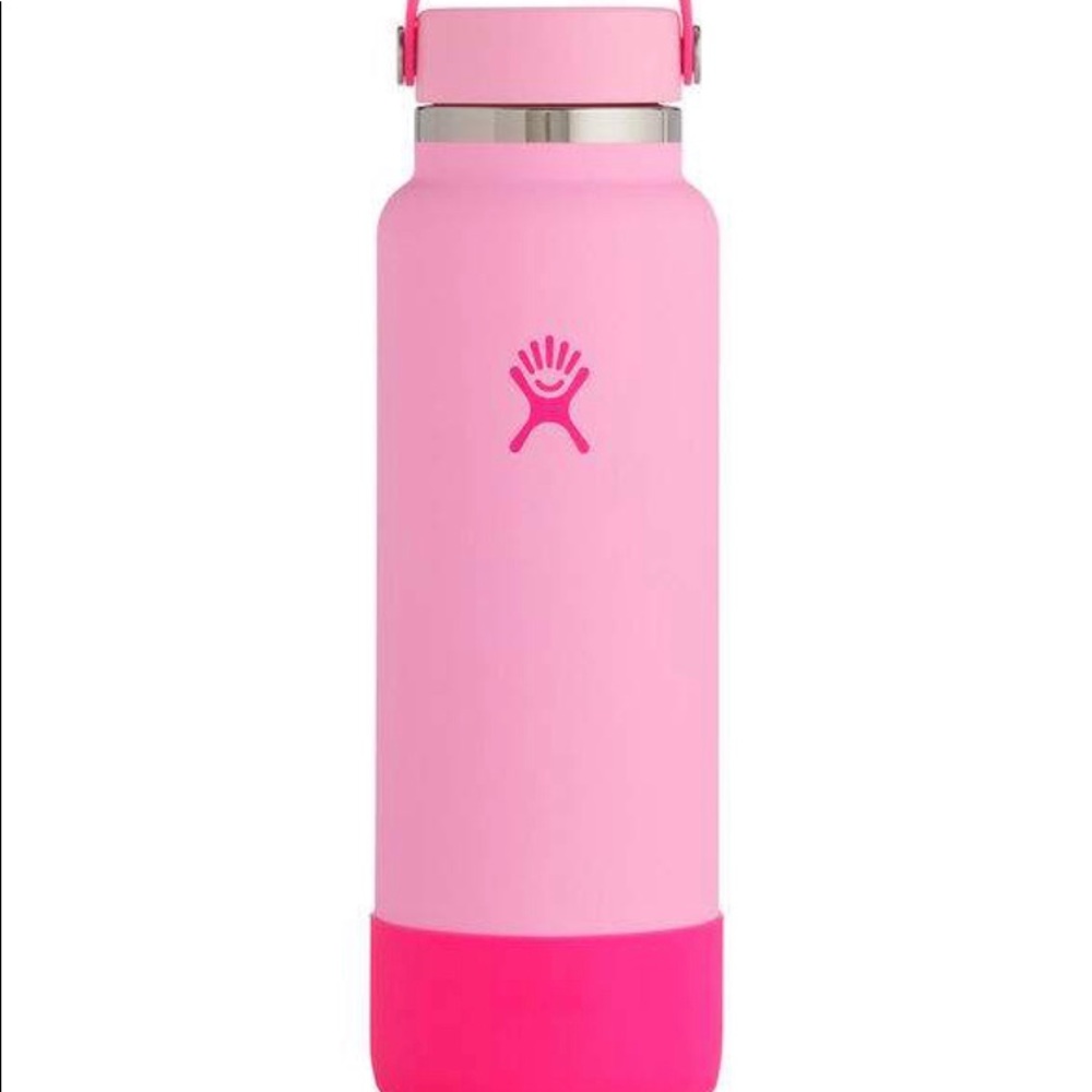NWT 40 oz hydroflask